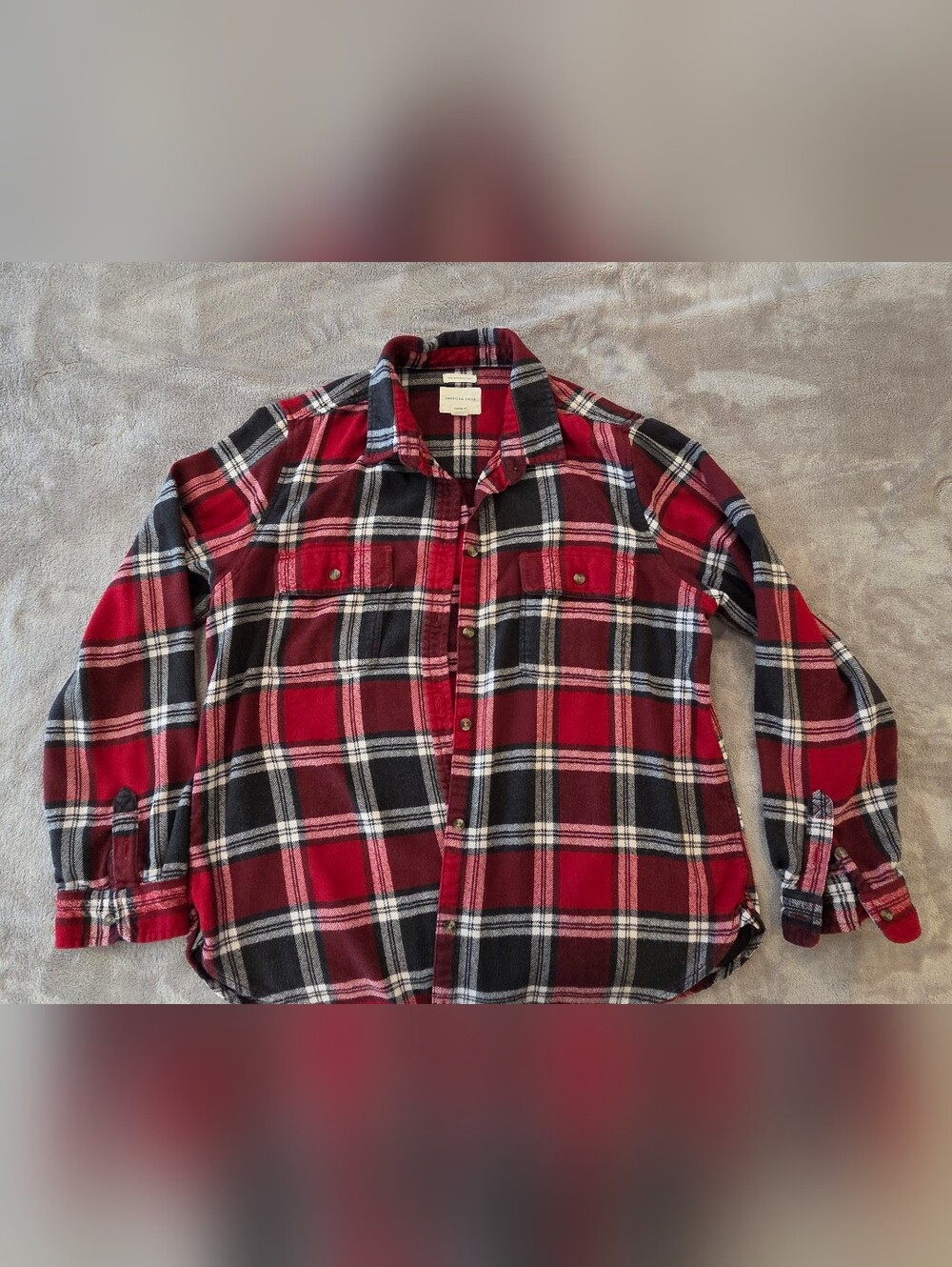 American Eagle Outfitters Red and Black Plaid Button-Up Shirt